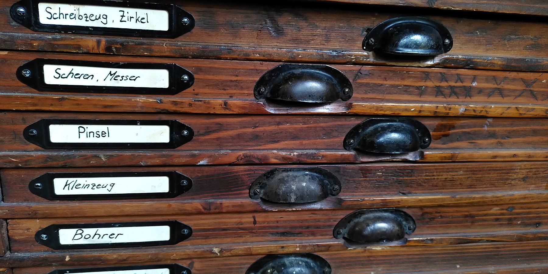 Kommoden: Antiker Schubladenkorpus, Werkstattmöbel – Gebraucht aus Diessenhofen von Gingseng 6