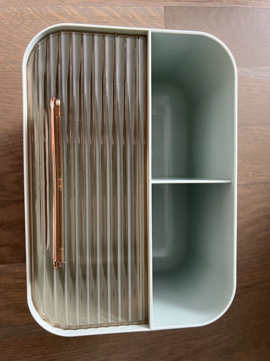 Sonstige Dekorationen & Accessoires: Pastellfarbige Box mit Fächern – Neu (gemäss Beschreibung) aus Kriens von Krienserin_T 1