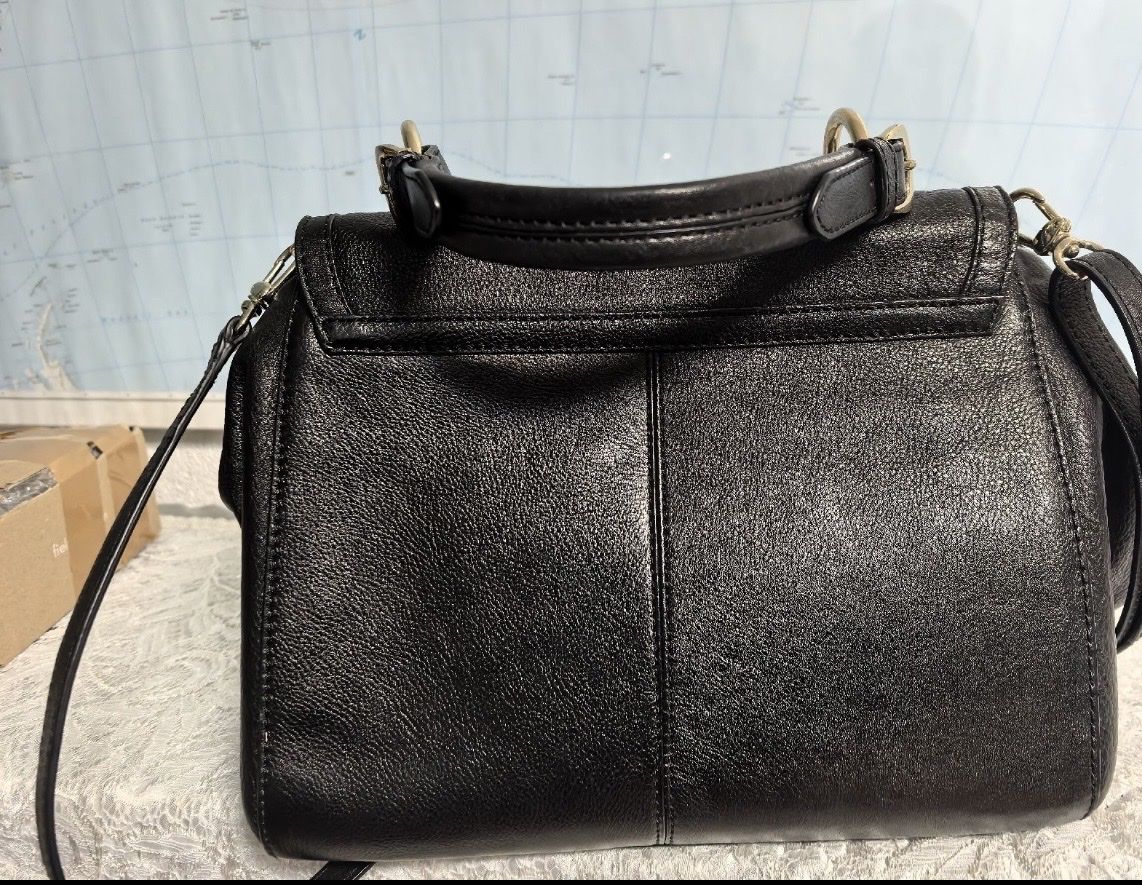 DKNY Sacs femmes: DKNY Tasche – D'occasion à Lindau par Caemi77 1