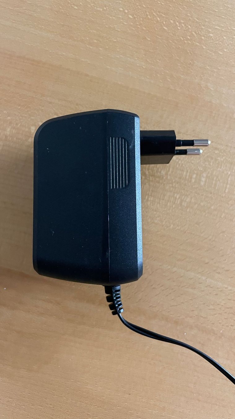 Caricabatterie: JBL Duet Netzteil - 15V~ 1100mA – Usato da Glattfelden venduto da cybermaxx 1