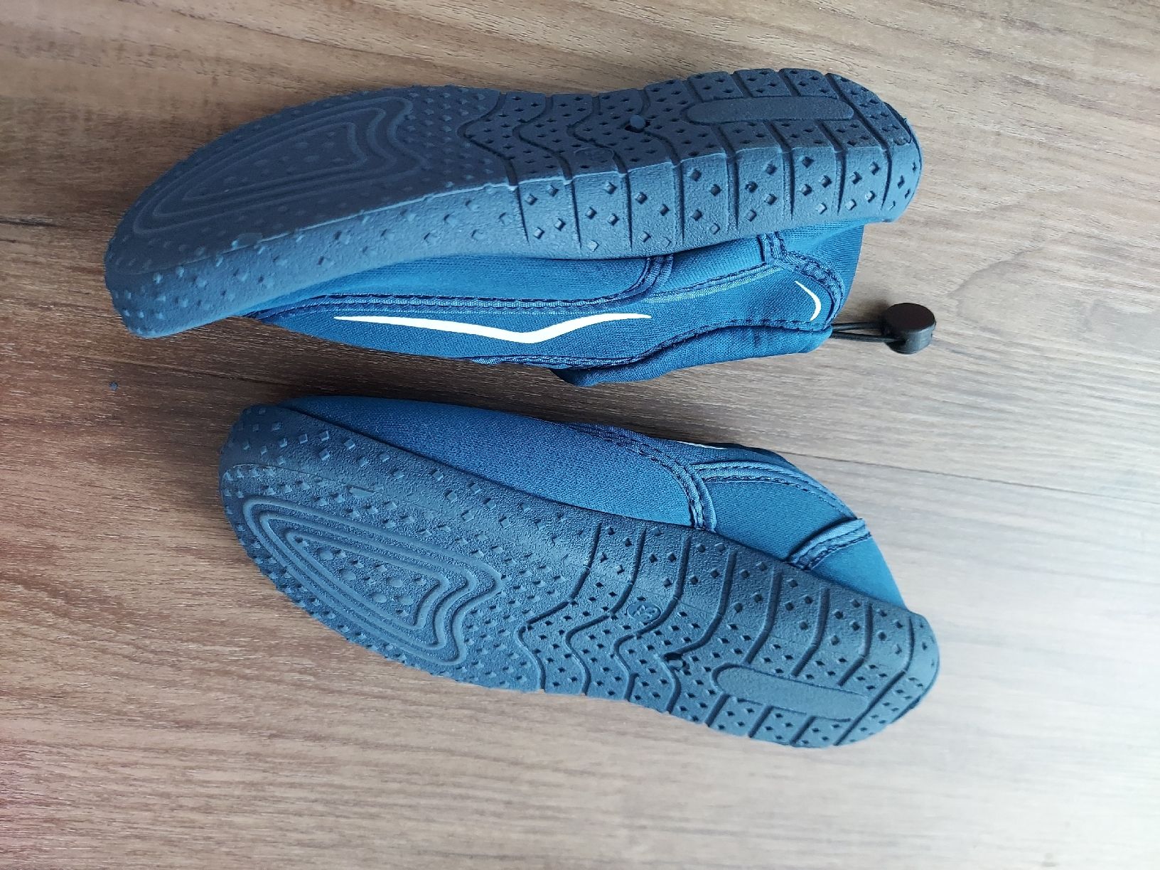Schuhe für Jungen: Badeschuhe, Wasserschuhe Kinder Gr. 33 – Gebraucht aus Altishofen von tammy05 2