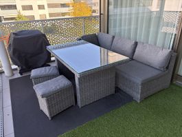 Rattan Lounge Set mit Tisch in grau