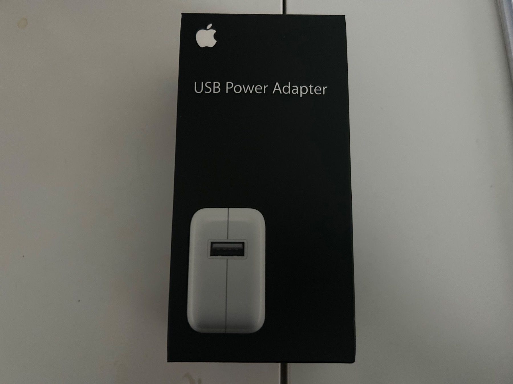 Apple Unità & Adattatore: Apple USB power adapter with wire NEW – Nuovo e nell'imballaggio originale da Muzzano venduto da Sidney_3