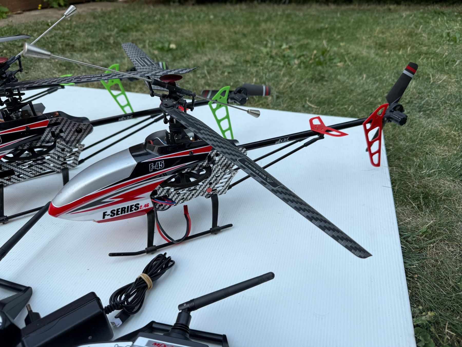 RC Kits de montage: 3 Helikopter F-45 – Défectueux à Uetendorf par andyboy53 1