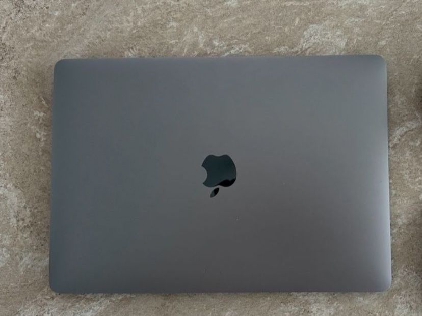 Apple Notebook: MacBook Pro 13" 2019 8/512gb Ver.SEQUOIA Top Zustand! – Usato da Versoix venduto da sin_22ht 1