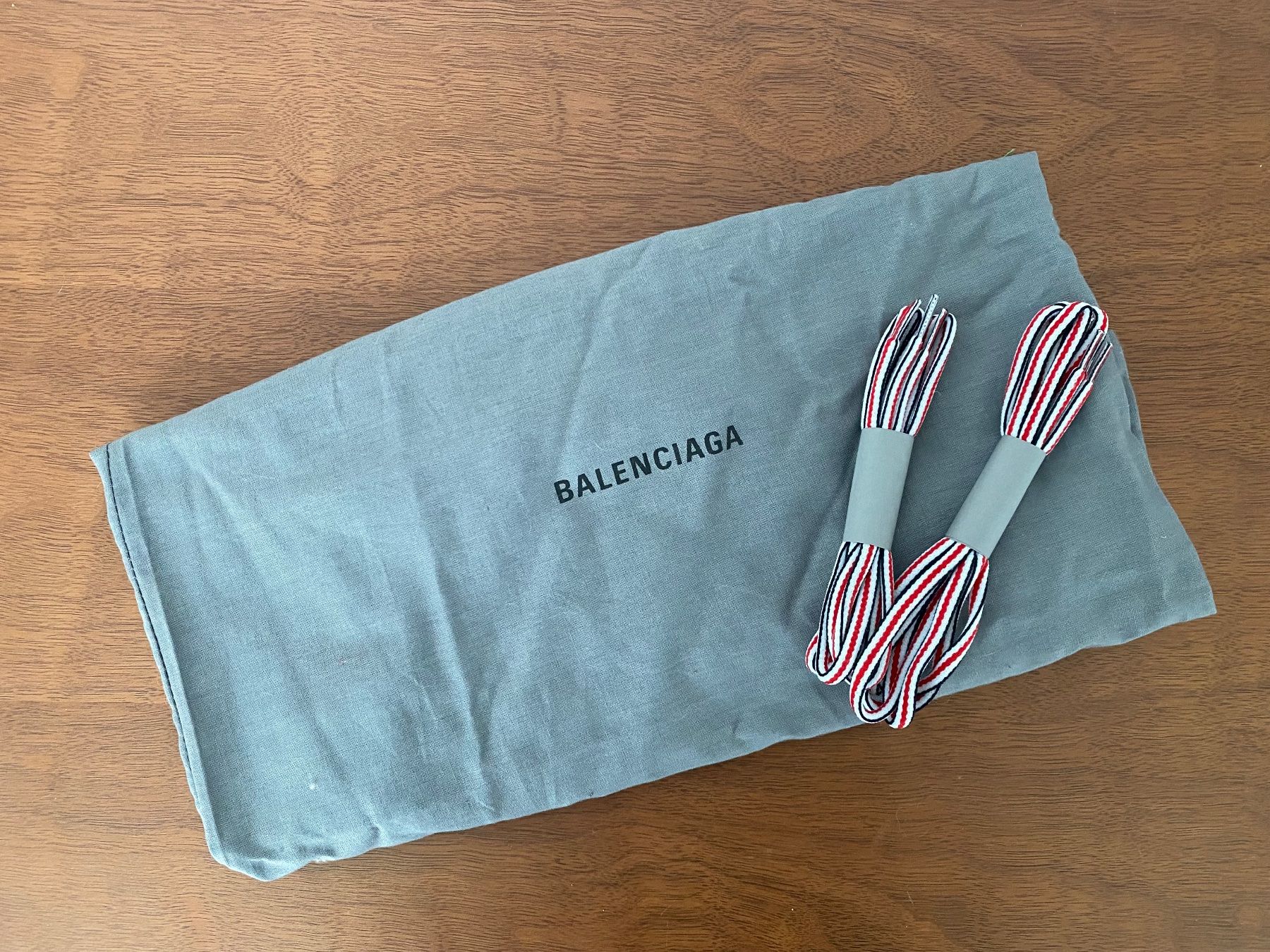 Balenciaga Scarpe da uomo: Balenciaga TRACK, 38, noir + rouge – Usato da Bussigny venduto da cac_q2c6 7