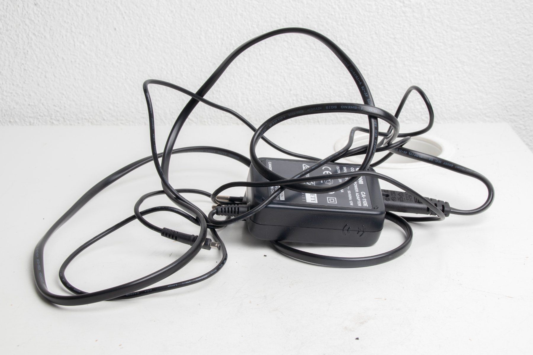 Batterie: Canon CA-110E Compact Power Adapter Netzteil – Usato da Emmen venduto da chromaton 1