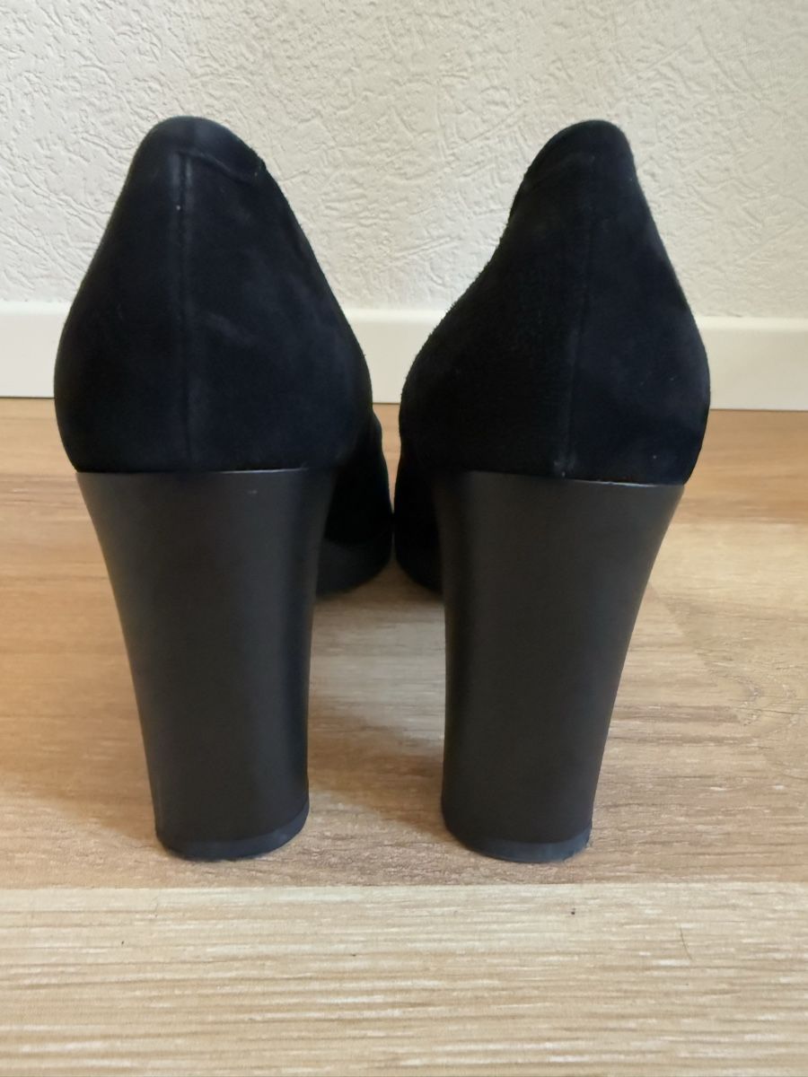 Geox Scarpe da donna: Escarpins cuir noir daim Geox, p.40 – Usato da Tavannes venduto da Thriftshop 5