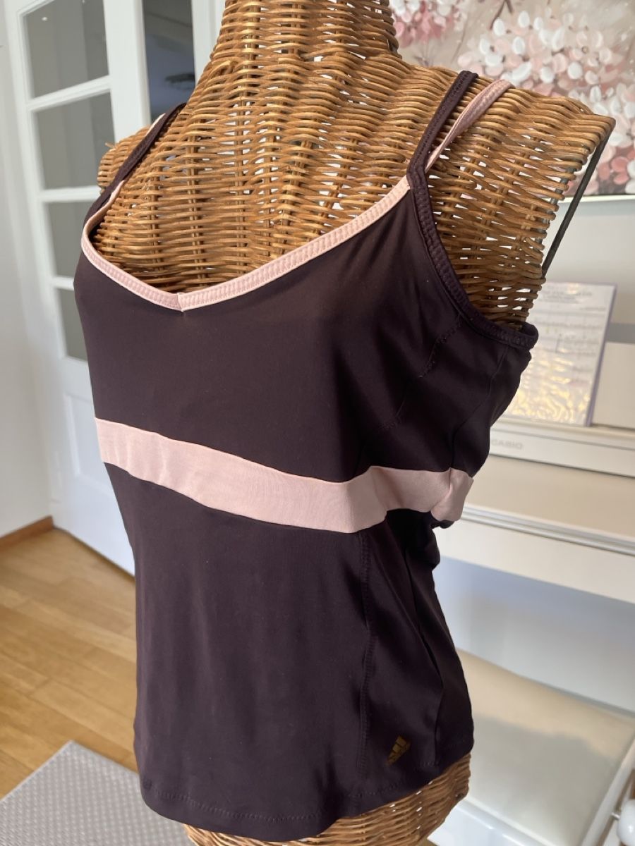 Adidas Tops: Sporttop Adidas, M – Gebraucht aus Solothurn von Bobesch08 1