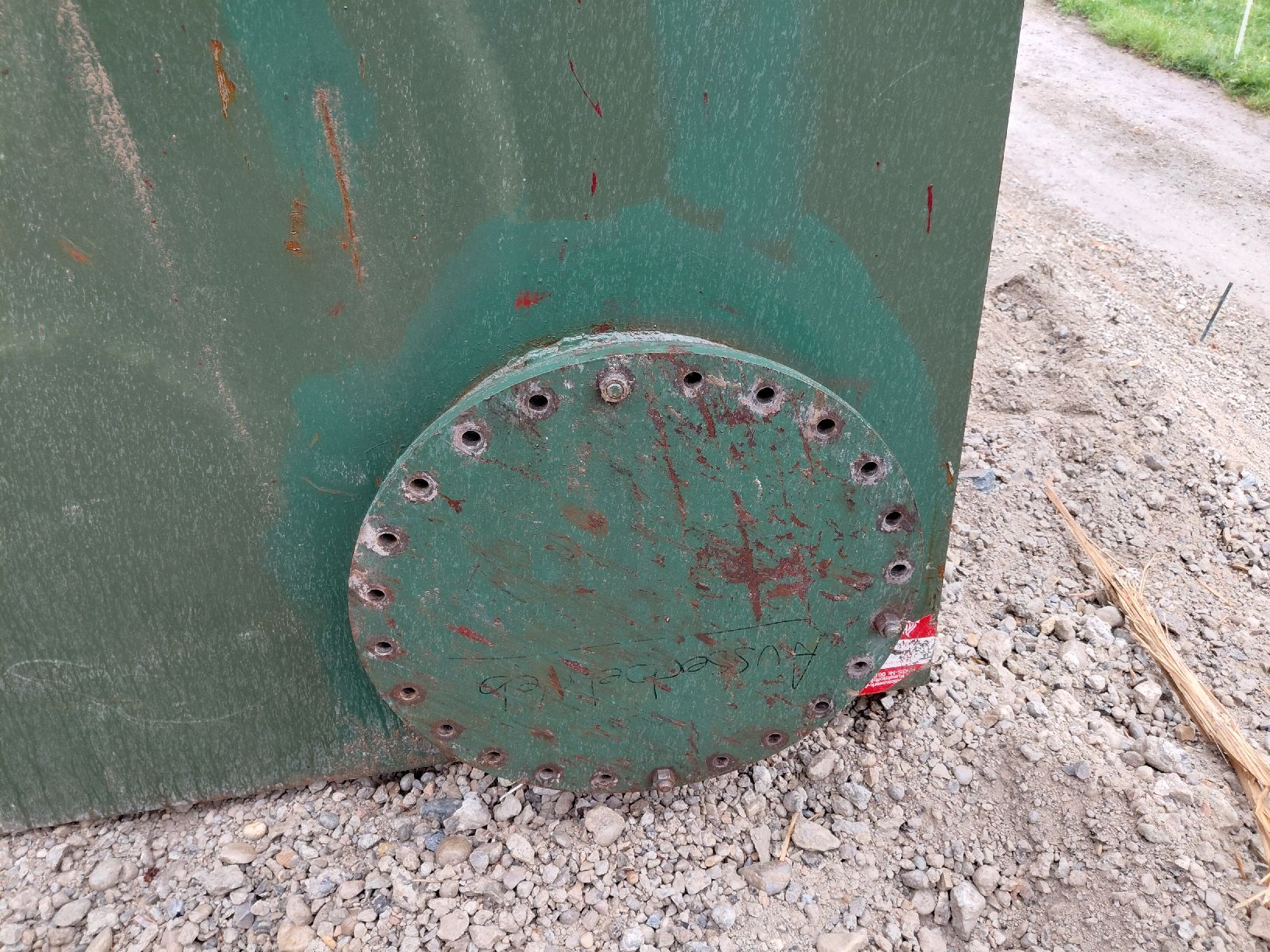Tränken & Tröge: Wasser oder Oiltank – Gebraucht aus Kirchberg von WehrliRalph 3