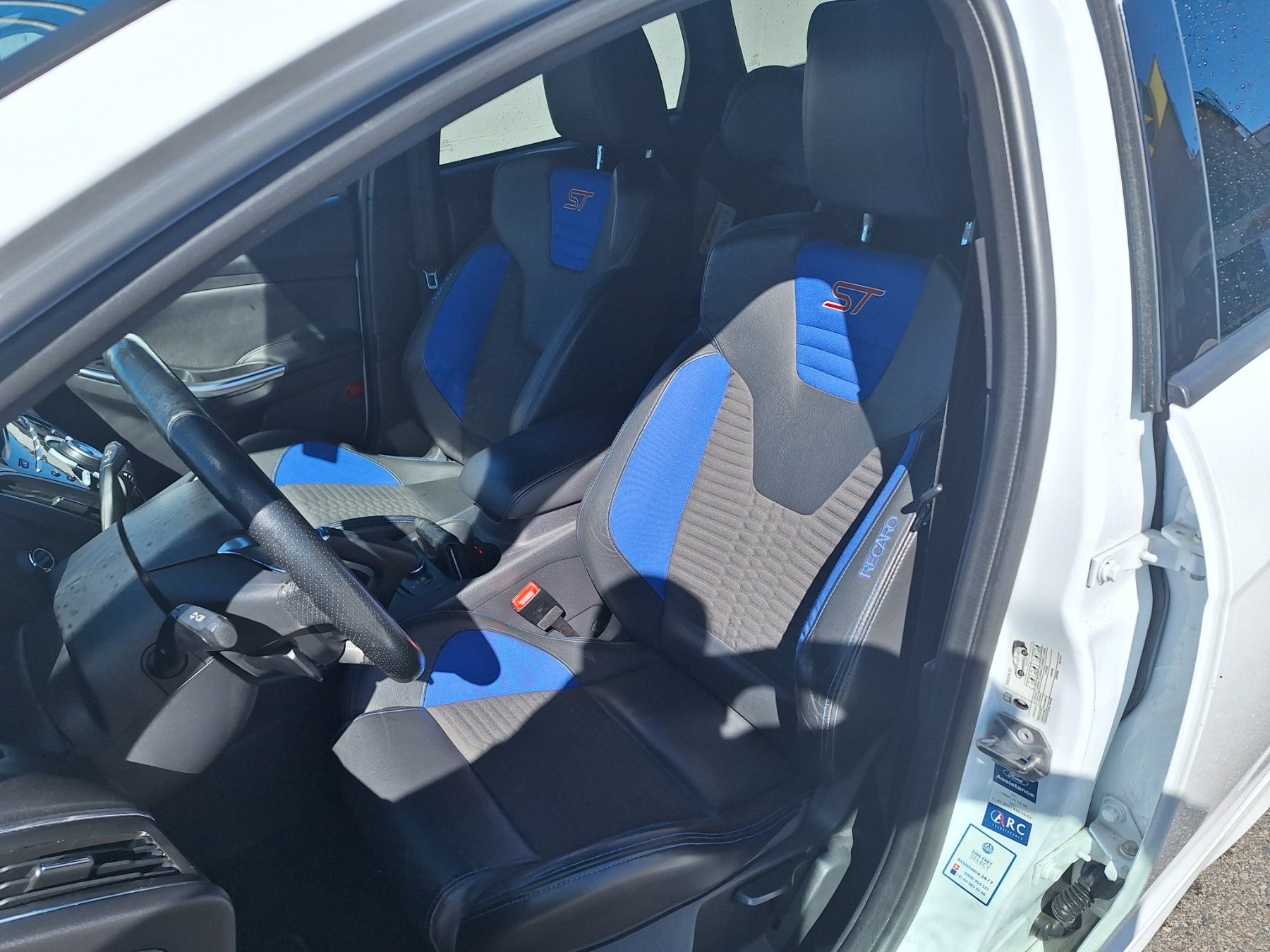 Ford Automobili: Ford Focus ST break 2.0 Ecoboost 250ch – Usato da Villargiroud venduto da man_xgw6 4