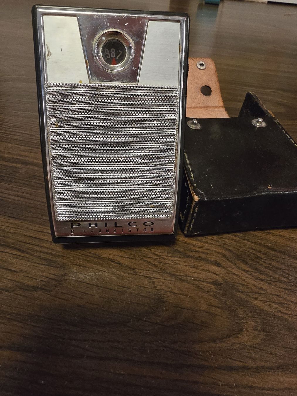 Radios: Vintage Philco Transistorradio mit Hülle – Gebraucht aus Baden von swiss-alps