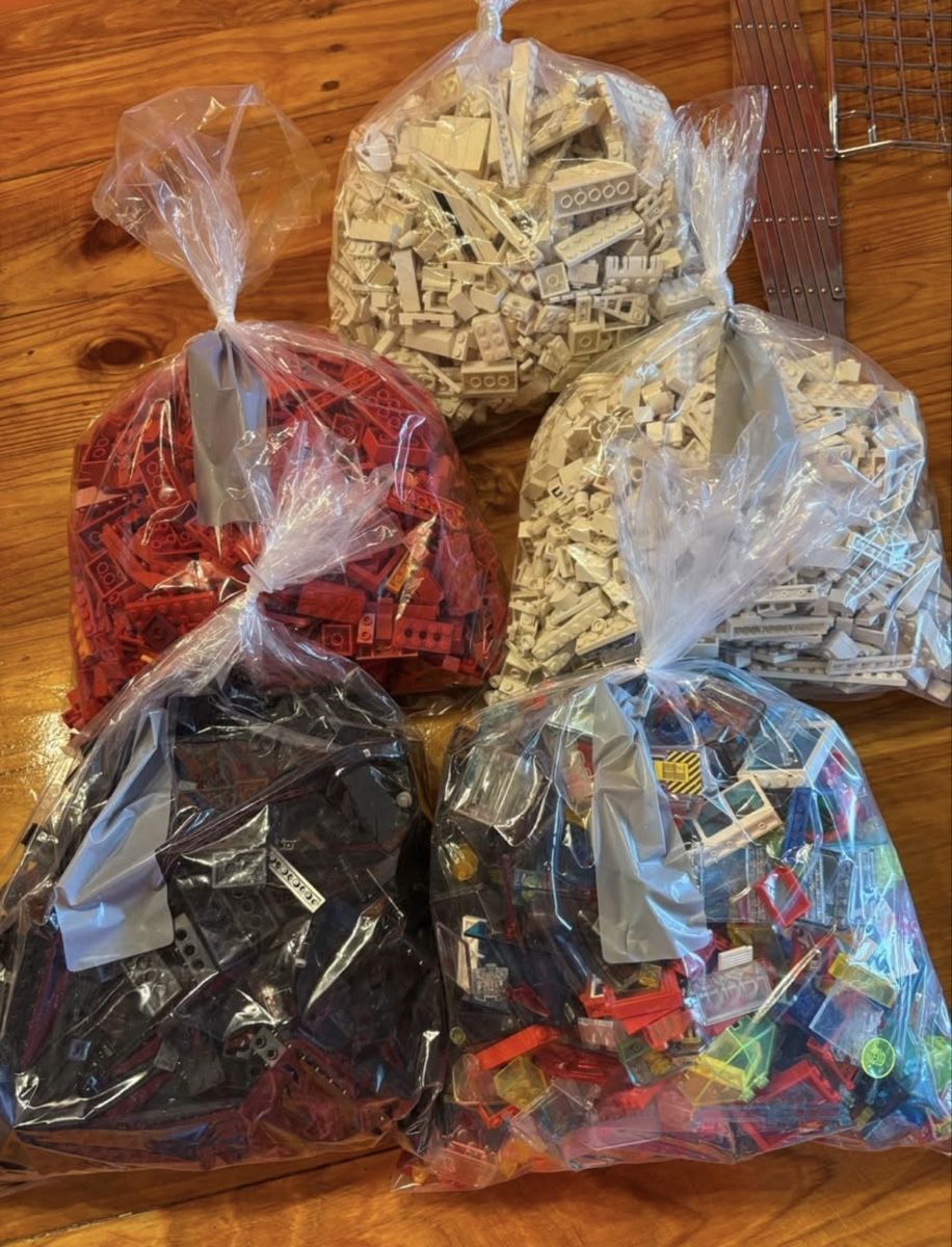 Lego Kit di costruzioni: 79 kg de Légos – Usato da Chavornay venduto da blackmoon02 8