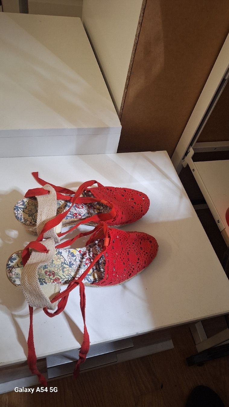 Scarpe da donna: Schuh – Usato da Oberglatt ZH venduto da nat_c6k7 2