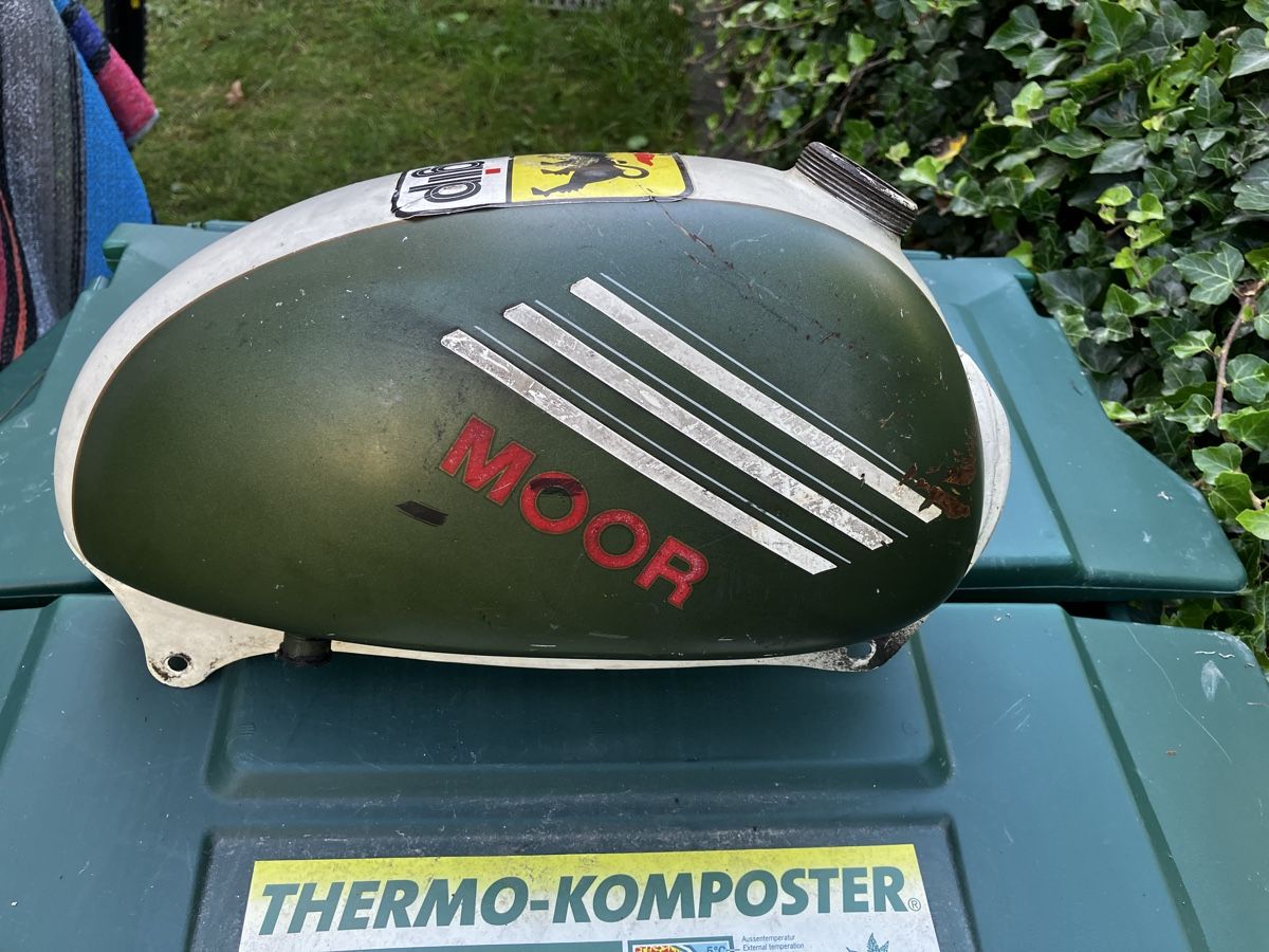 Autres accessoires p. véhicule: Töffli Tank Moor – D'occasion à Grabs par schlegel63