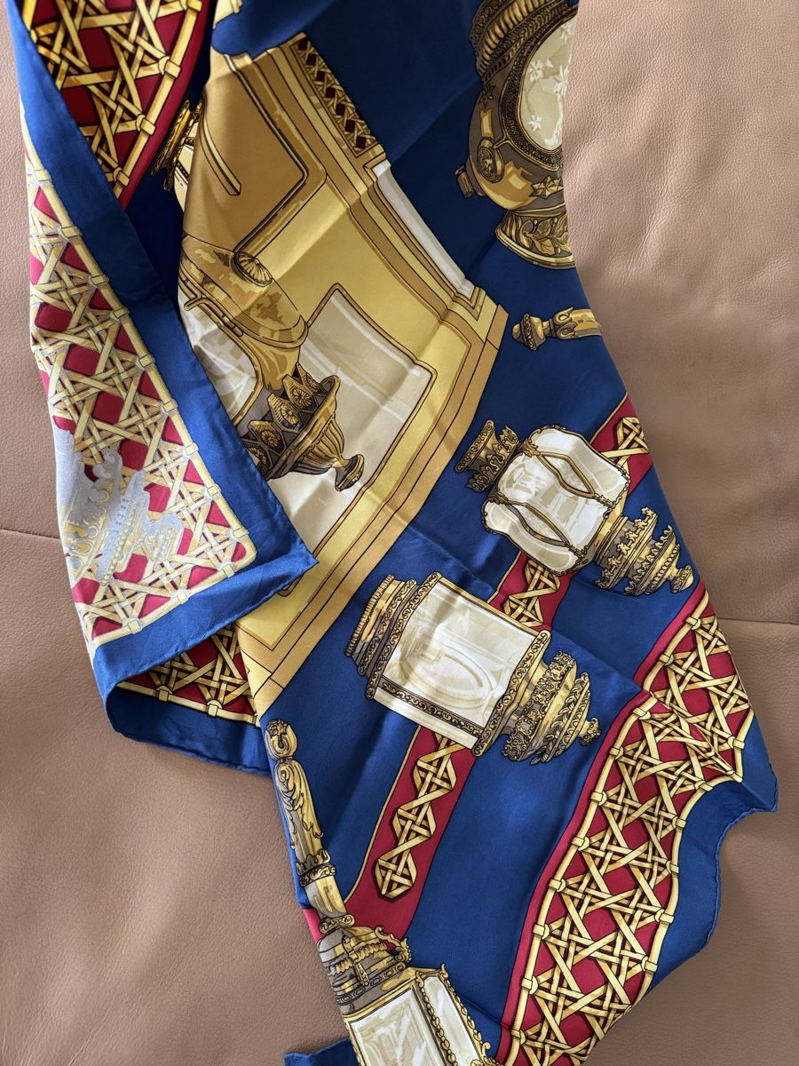 Hermès Foulards, Tücher & Schals: Original Hermes Seide Tuch – Gebraucht aus Belp von Aliya 3