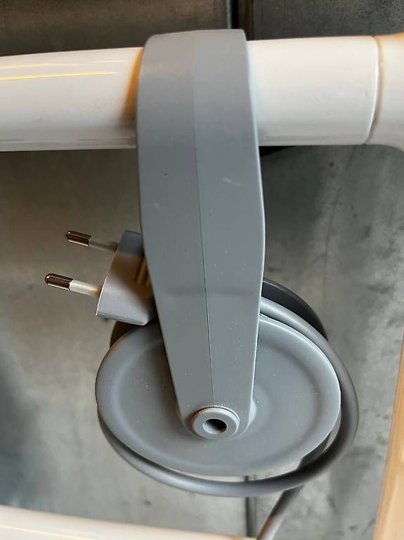 Heizgeräte: ELEKTRISCHER HANDTUCHWÄRMER – Neu und originalverpackt aus Basel von ps9_q8pl 3
