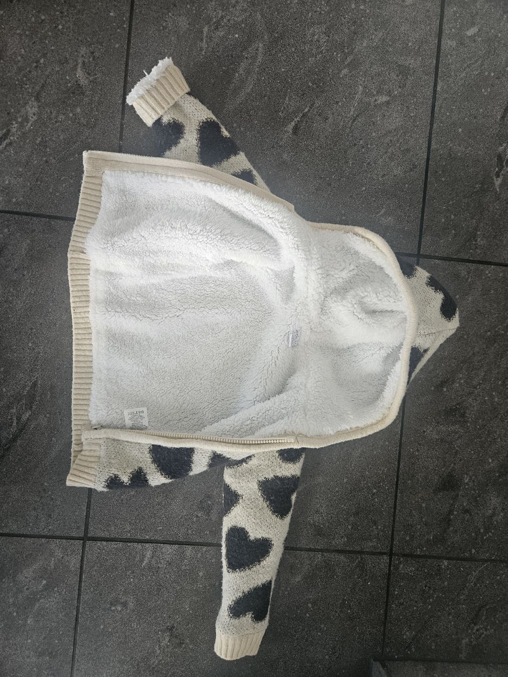 Giacche & Cappotti: Herzige Strickjacke mit Kapuze, Grösse 86 – Usato da Sempach venduto da Bebla10 1