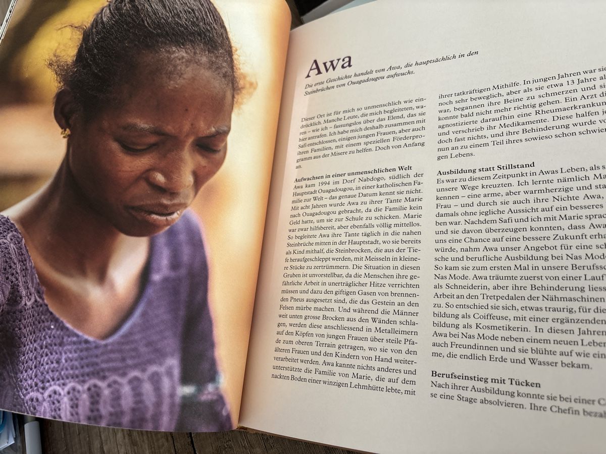 Libri: Zwölf Leben Bea Petri – Nuovo (secondo la descrizione) da Schaffhausen venduto da Reporter 2