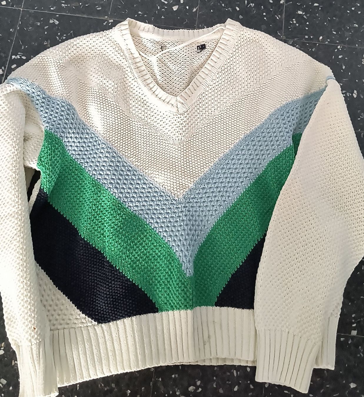 Pullover & Sweatshirts: Strickpullover S – Gebraucht aus Schliern b. Köniz von yalls
