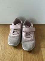 Turnschuhe Gr 29