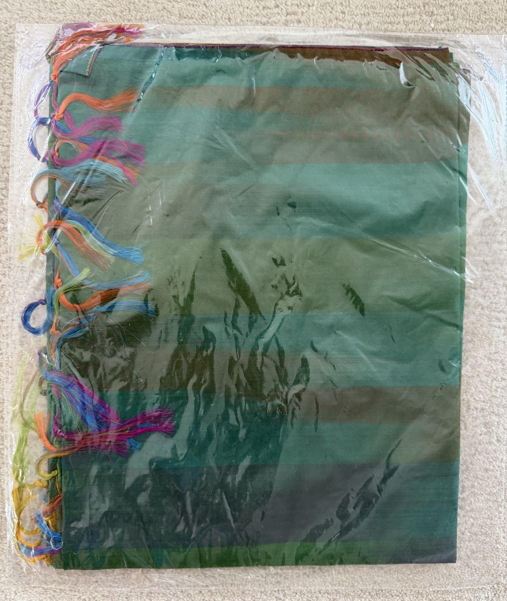 Foulards, Tücher & Schals: Bunter leichter Schal, Neu – Neu und originalverpackt aus Wettswil von Elsol 1