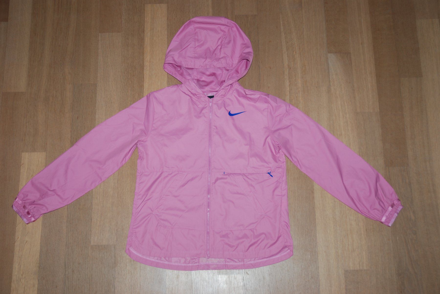 Nike Jacken & Mäntel: Trainingsjacke rosa, Nike, Gr. 156-166 (XL) – Gebraucht aus Laupen BE von sabale