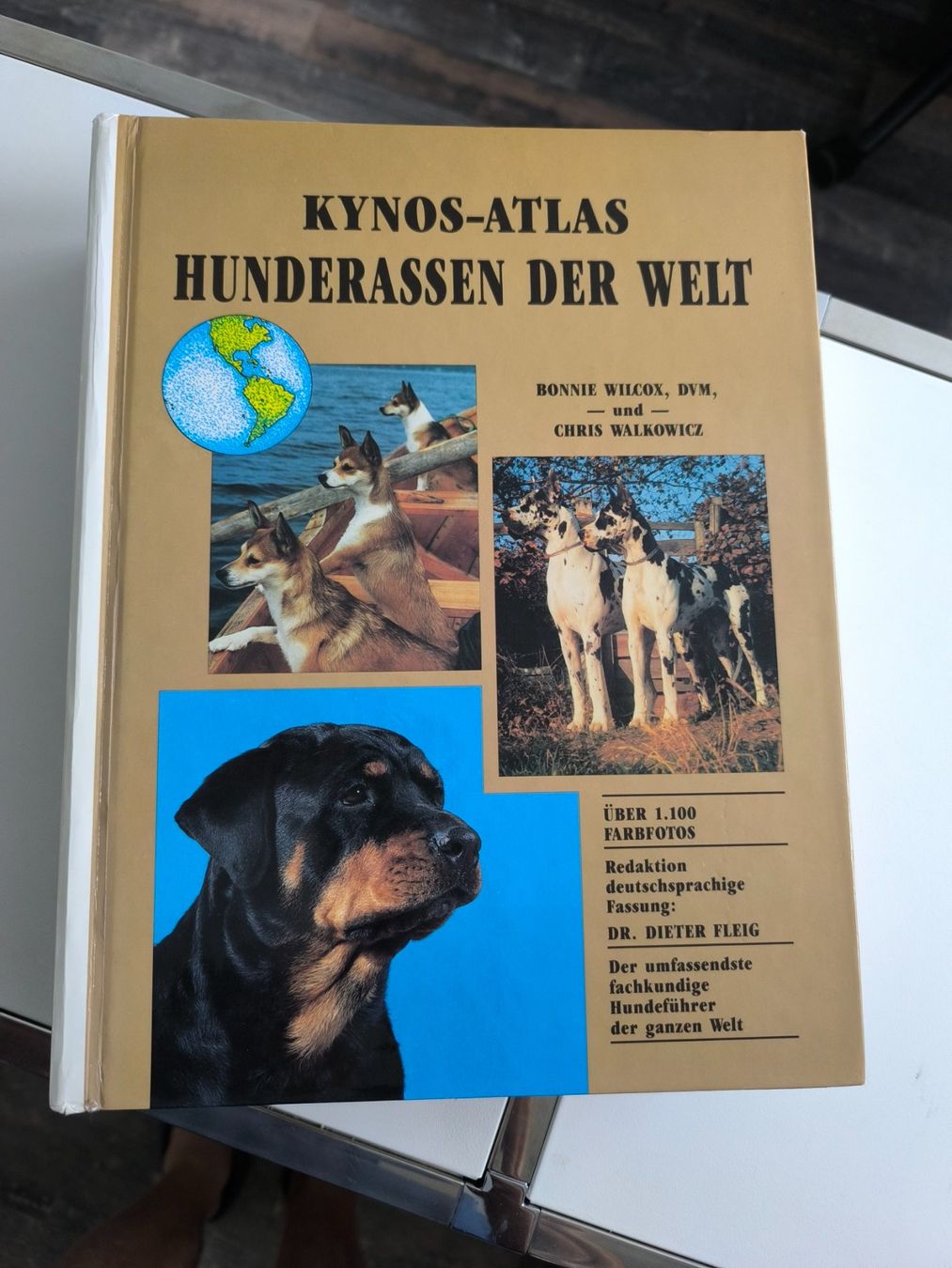 Libri: Grosser Kynos Hundeatlas – Usato da Dättlikon venduto da Wasteoftime