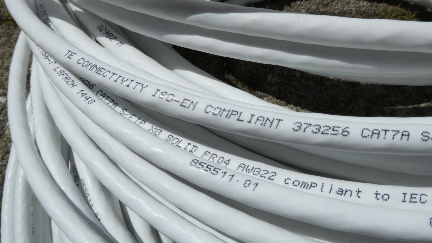 Cavi: 65 Meter Netzwerkkabel Cat. 7a TE Connectivity – Nuovo (secondo la descrizione) da Lausen venduto da Vectrex1 1