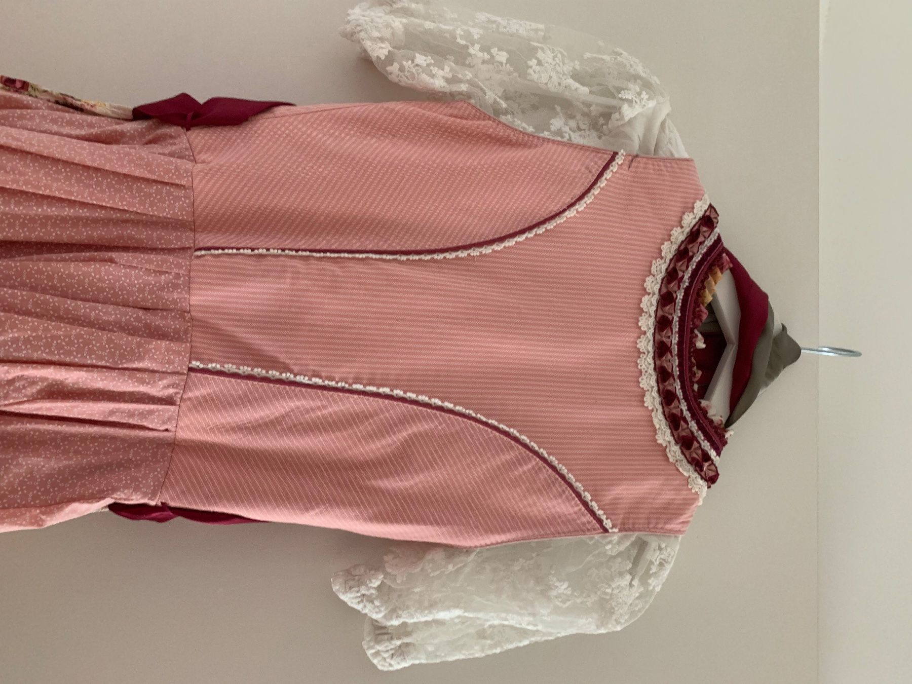 Costumes: Dirndl – D'occasion à Dietlikon par LiebenLebenLachen 5