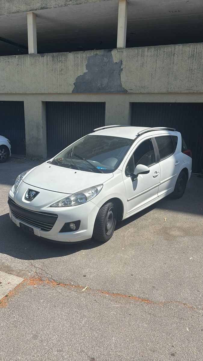 Peugeot Autos: Peugeot 207 sw 1.4 essence  – Defekt aus Lausanne von ram_77s8 1