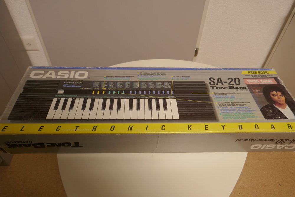 Casio SA20 Tone Bank Keyboard Michael Jackson Kaufen auf Ricardo