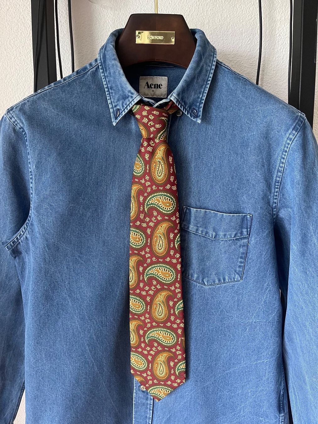 Givenchy Krawatten: GIVENCHY PARIS VINTAGE KRAWATTE PAISLEY – Gebraucht aus Zürich von StudioZH