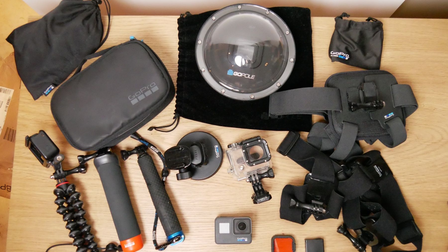 Gopro Action Cam: GoPro Hero 6 Set Accessoires Zubehör Bundle Remote ND Filter – Nuovo (secondo la descrizione) da Zürich venduto da julia_vina 4