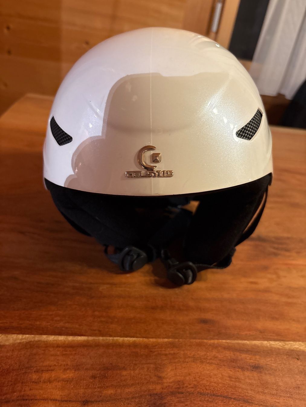 Caschi: Frauen Ski Helm – Usato da Meiringen venduto da kev_928k