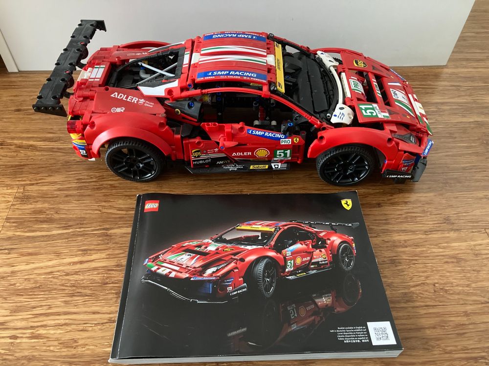 Come appendere al muro il set LEGO 42125 Ferrari 488 GTE? - Brick