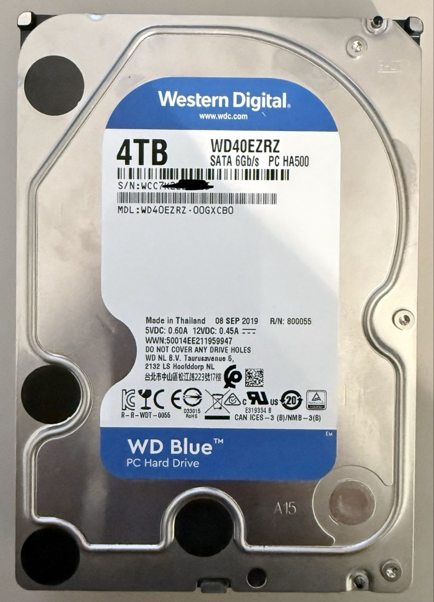 Western Digital Dischi rigidi: 4tb WD Blue clean smart – Usato da Au ZH venduto da ane_2c5z
