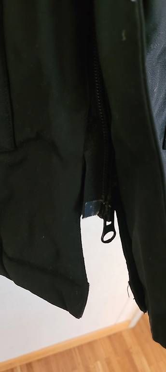 Giacche: Derbe Winterjacke, Gr. 40 – Usato da Zürich venduto da col_8d6h 1