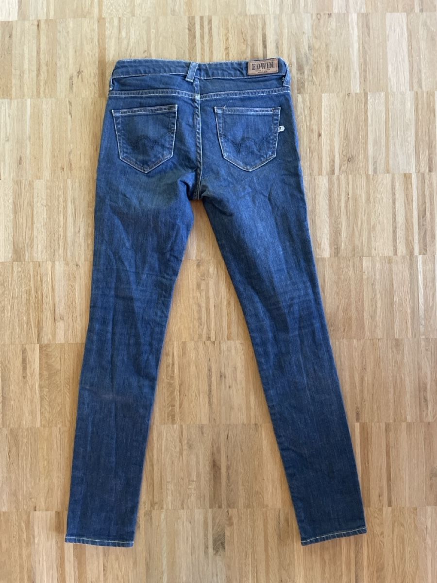 Edwin Jeans: Edwin Jeans W BRIDGET 25x32 – Usato da Nänikon venduto da chile81 1