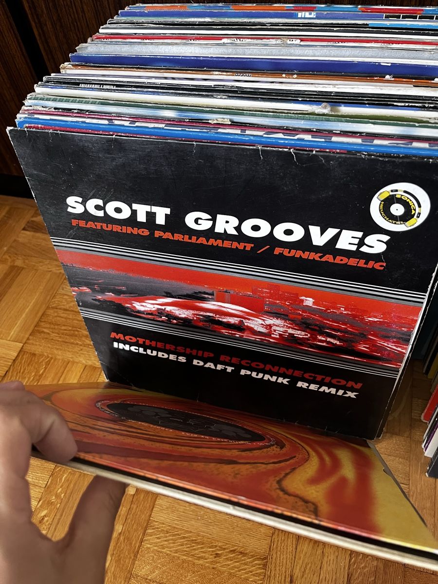 Dischi in vinile: 215+ techno / Hardtrance vinyles  – Difettoso da Lausanne venduto da ant_68z8 5