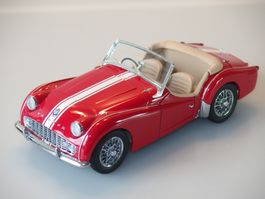 Kyosho 1:18 Triumph TR3A Red White Stripe - OVP
