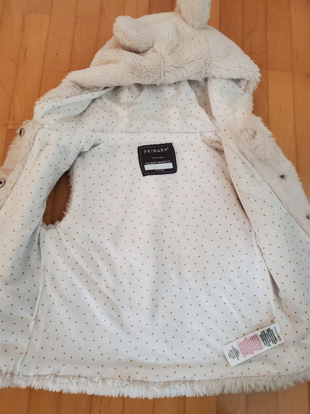 Sonstige Mädchenkleider: Warmes Gilet von Primark Gr 92 Mädchen – Gebraucht aus Dättwil AG von Globetrotter2000 1