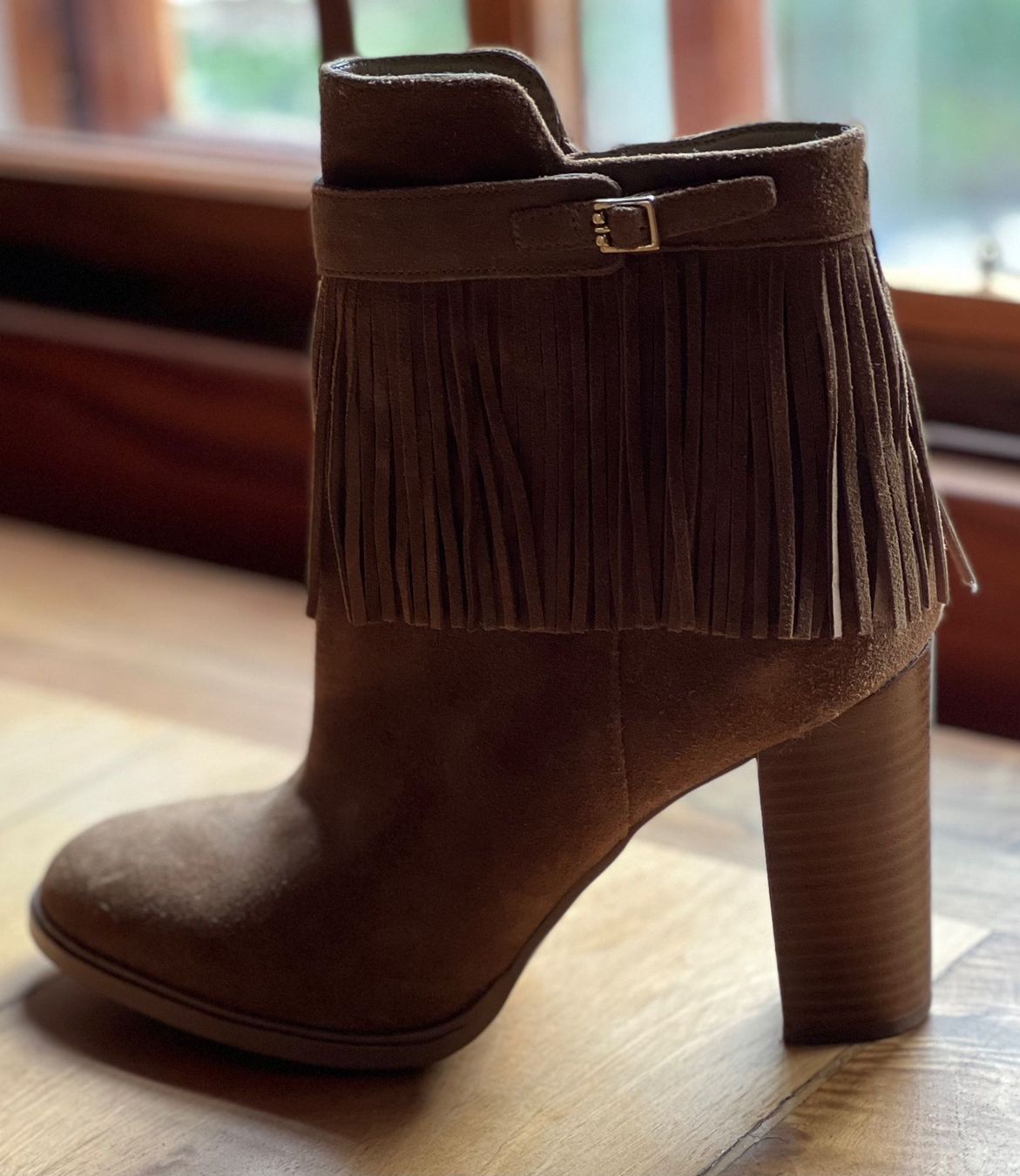 Scarpe da donna: Stiefeletten Wildleder 40.5 (9M) – Usato da Zürich venduto da jeroendy 2