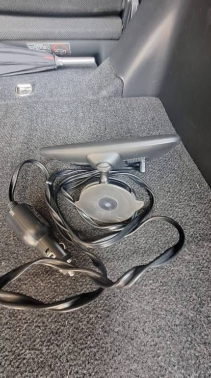 Navigatori: GPS tom tom voiture – Usato da Saxon venduto da dad_q89q 1