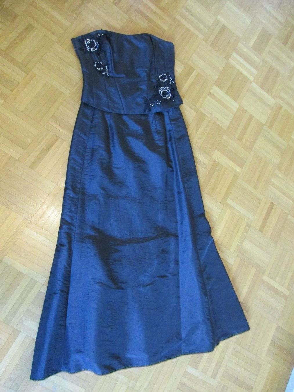 Vestiti: schönes, schwarzes Abendkleid in Gr. 42 – Nuovo (secondo la descrizione) da Wollerau venduto da chrampfer78 1