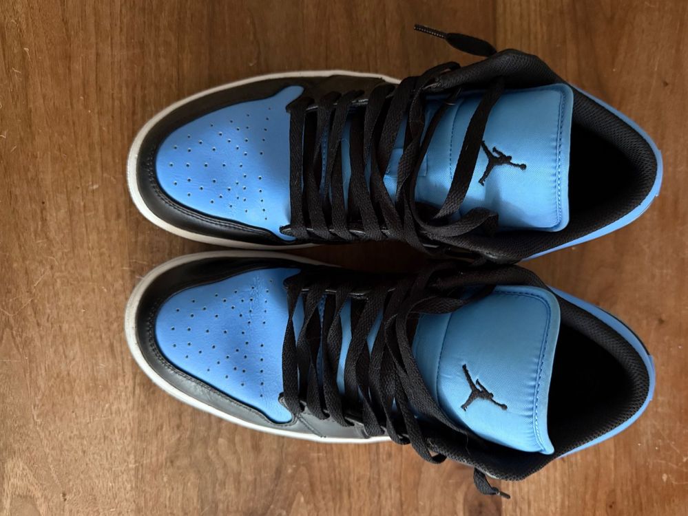Nike Chaussures hommes: Nike Air Jordan basse bleu en taille 43 – Neuf (Voir description) à Grandcour par fam_wd9w