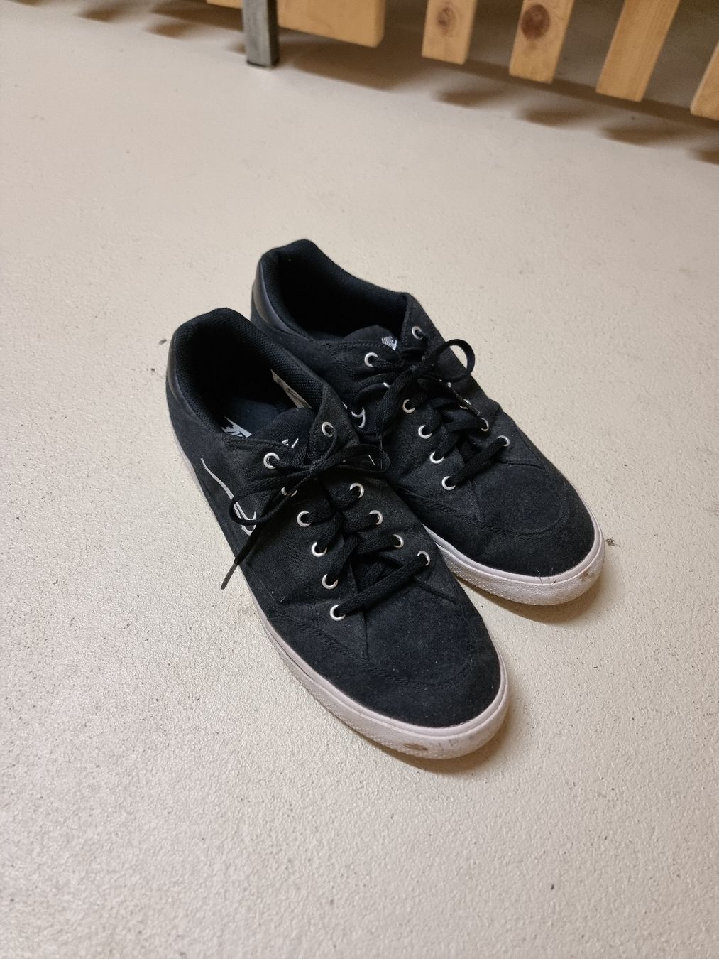 Nike Scarpe da uomo: Nike Retro GTS 97 – Usato da Einsiedeln venduto da HabaschCH 2