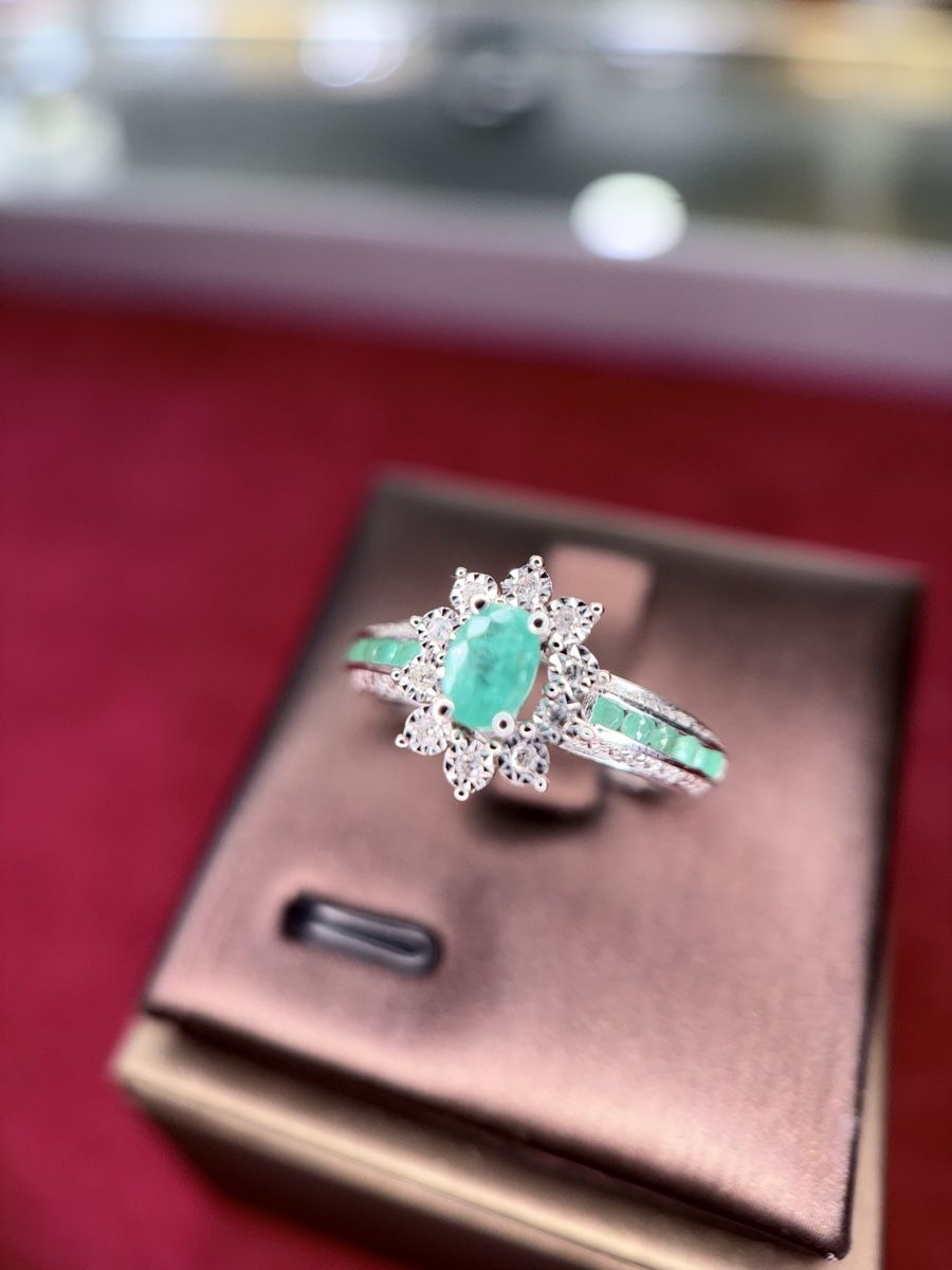 Anelli: Eleganter Smaragd Ring  – Nuovo (secondo la descrizione) da Wallisellen venduto da Juwelier_Aurum 2