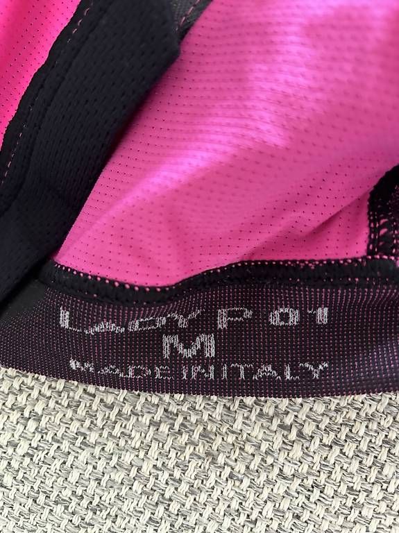 Leibchen & Hosen: Bikeshirt für Damen  – Gebraucht aus Immensee von sim_9fdb 1