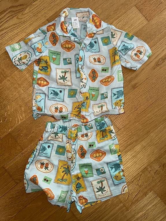 Lotti & Set di vestiti: H&M Set - Grösse 82 – Usato da Rothrist venduto da G.F.1997